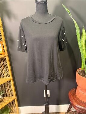 SHEIN Black Short Sleeve Top with Pearl Sleeve Accents
